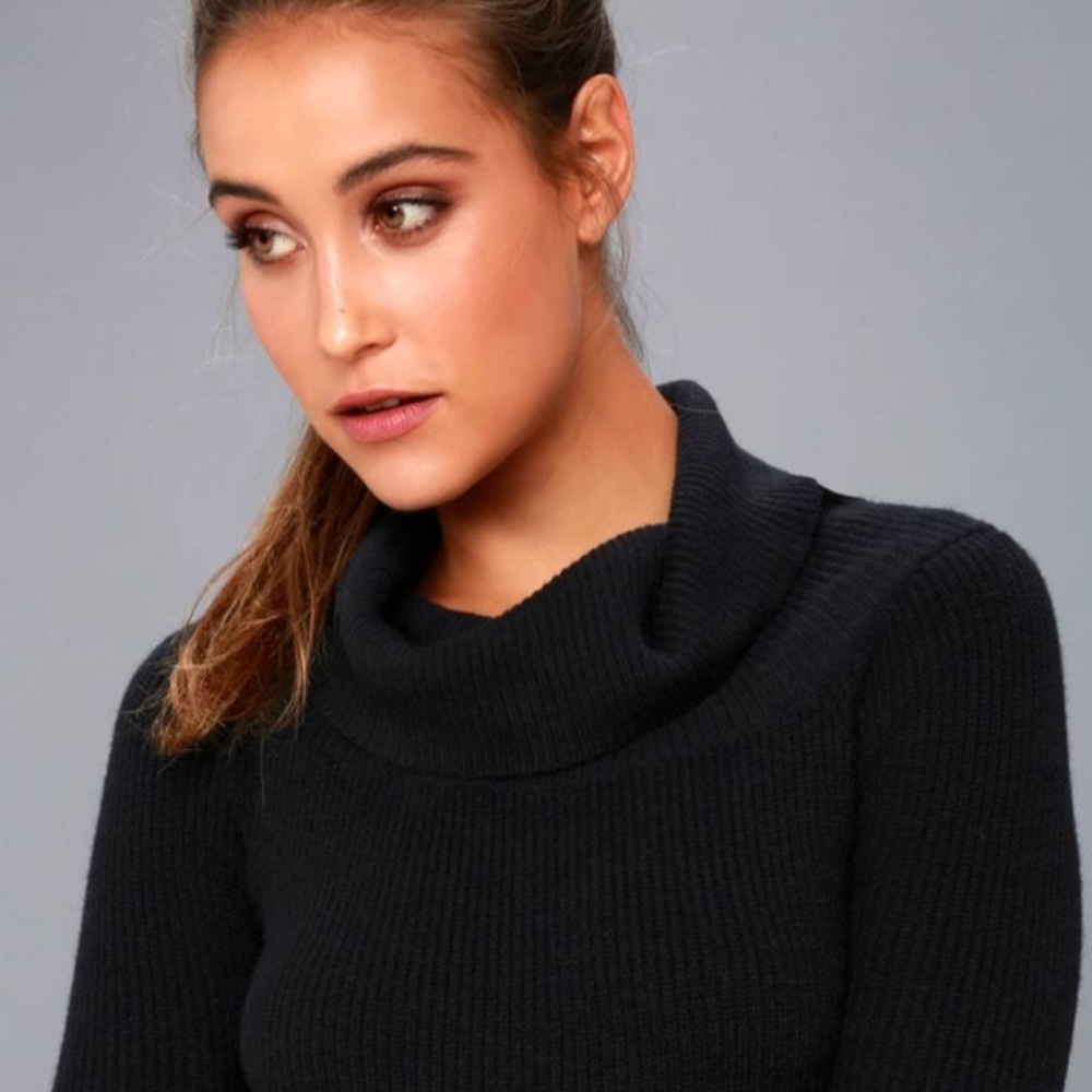 Snowfall Black Long Sleeve Midi Sweater Dress